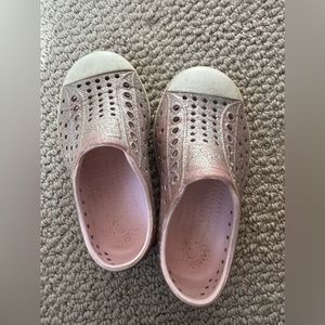 Native sparkle shoes